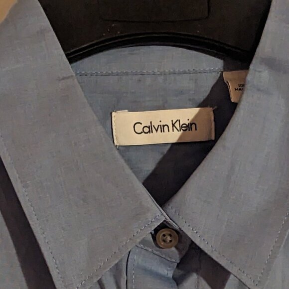 Calvin Klein ladies long sleeve button down blouse - Picture 2 of 3